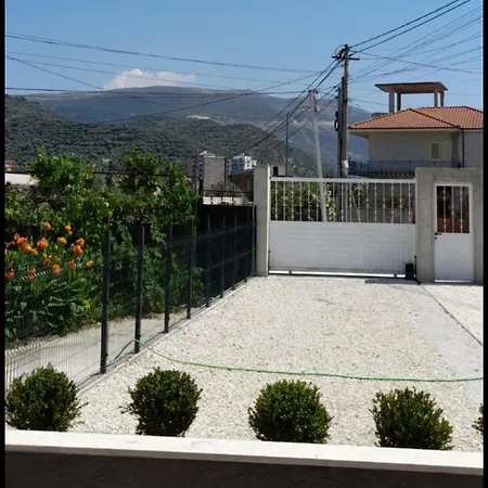 Miltons House * Vlorë